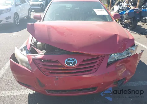 2007 Toyota Camry Le z USA, uszkodzony, nr VIN 4T1BE46K97U141853